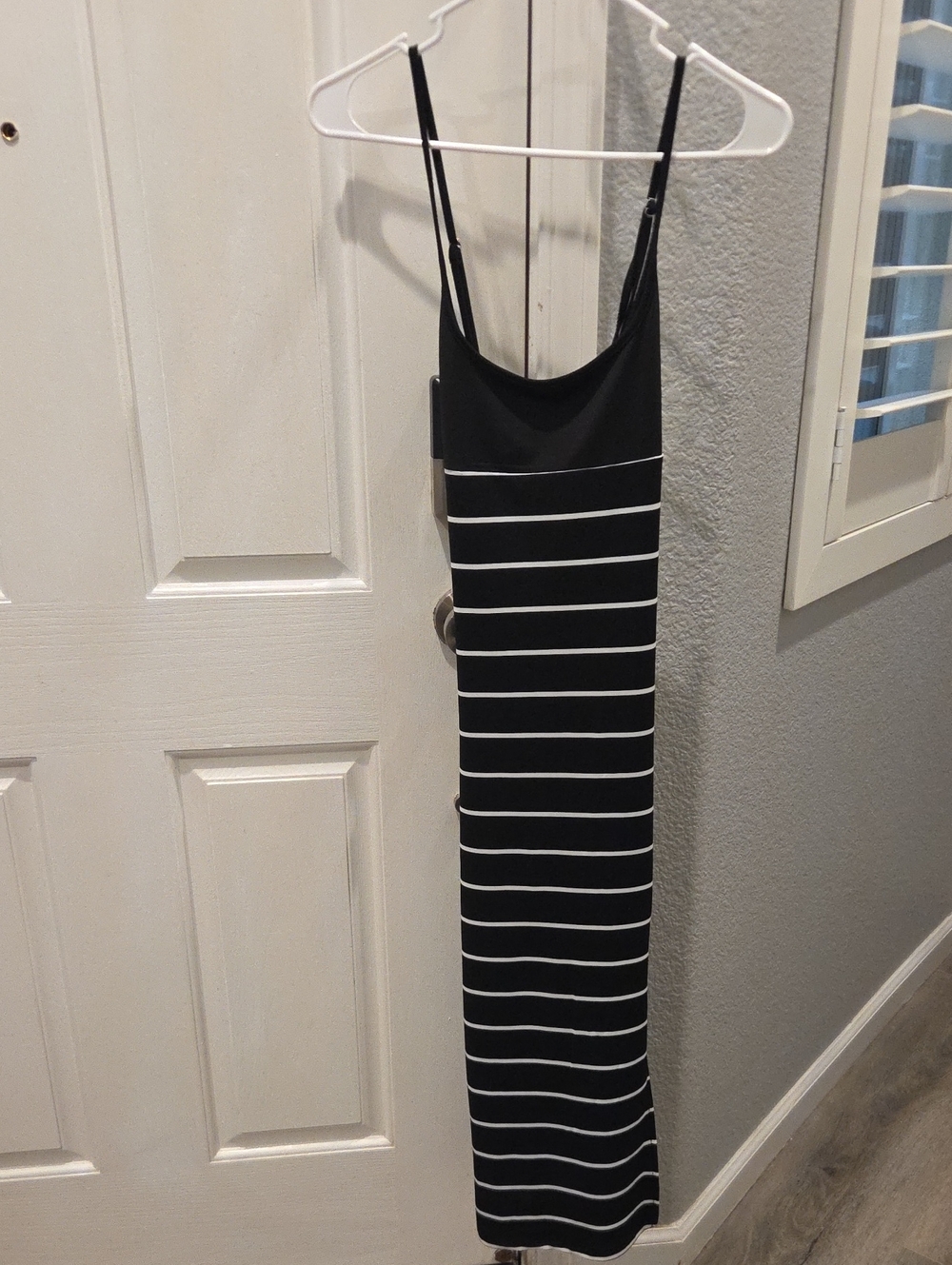 Black & White Striped Sleeveless Midi Dress